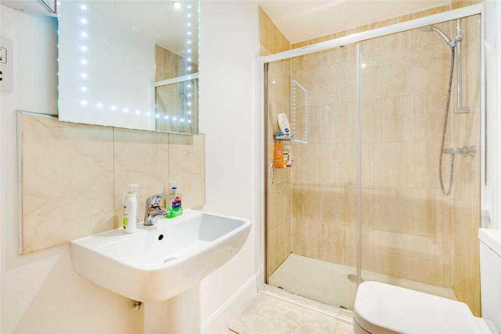 Fulham Serviced Apartment London Exterior foto
